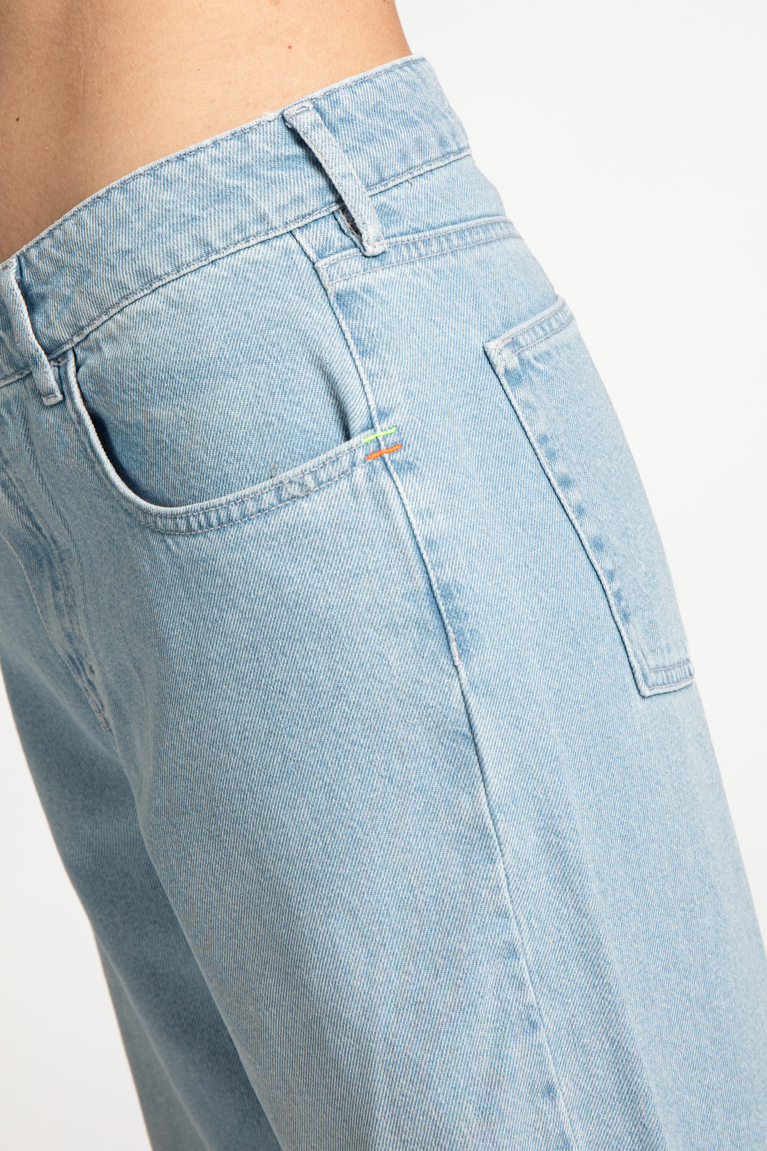 JEAN JONA DENIM