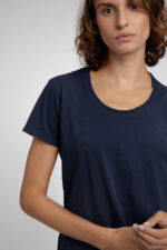 tshirt-happyness-navy-4